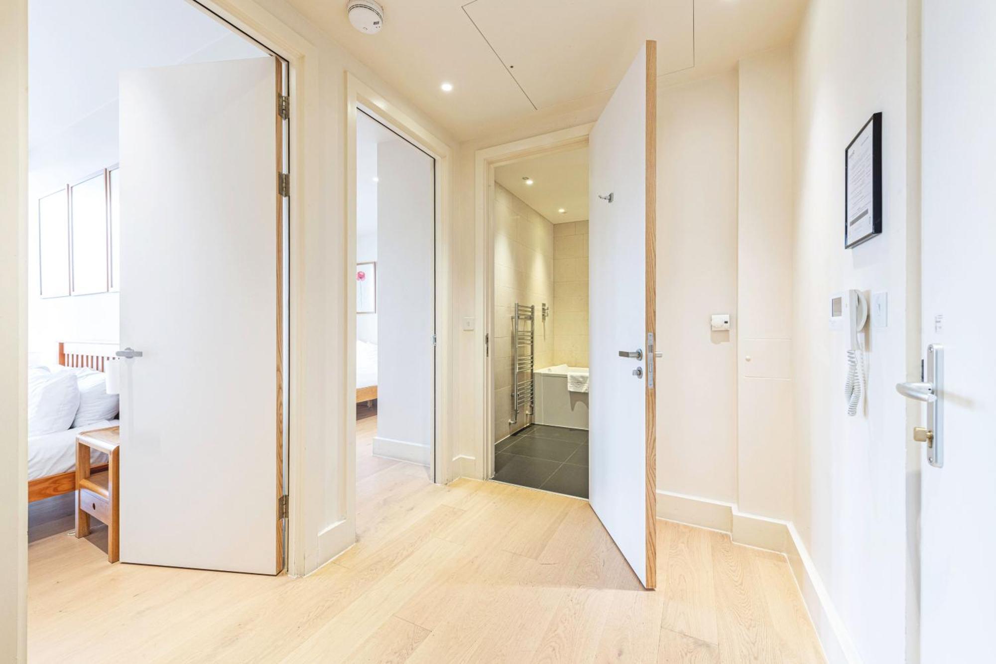 Waterloo - Modern & Spacious Near Waterloo Station Apartamento